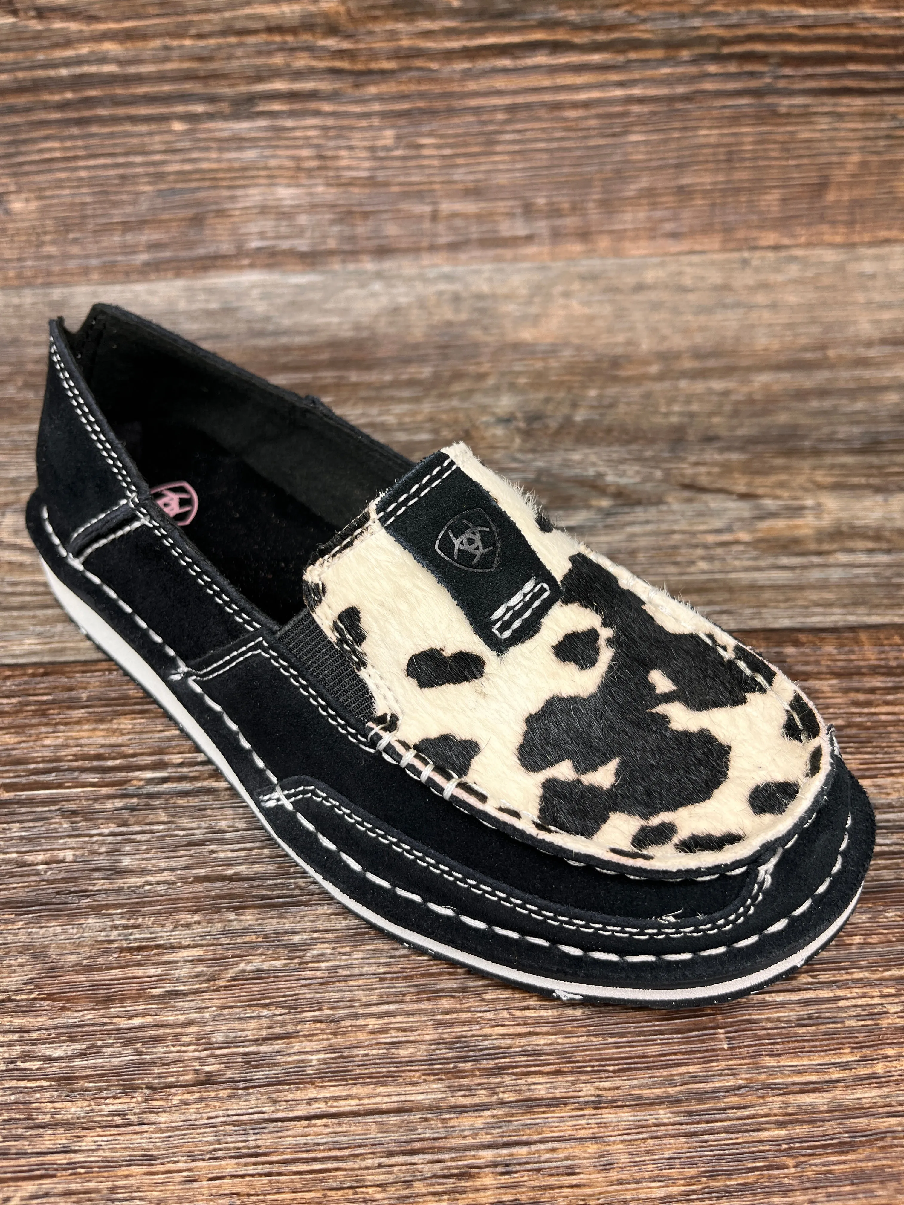 10042529 Women's Black & White Cowhide Pattern Cruiser by Ariat